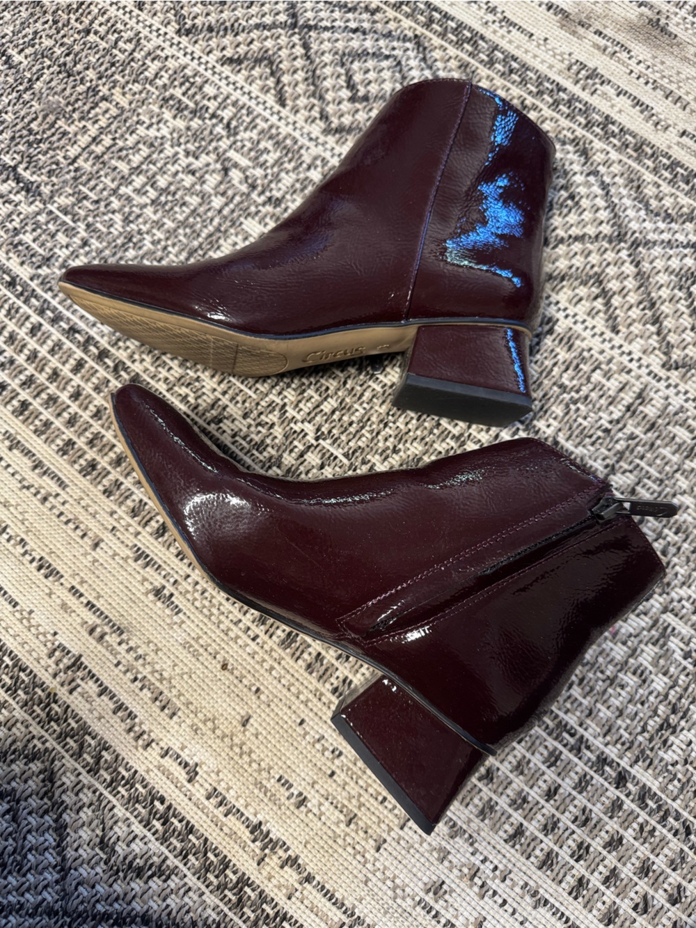 Circus NY Woman’s Burgundy Textured Daysi Square Toe Block Heel Booties